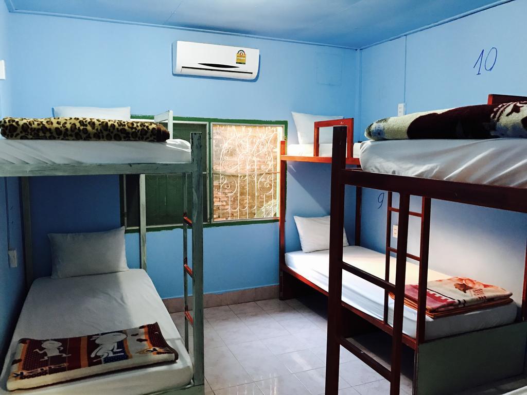 Real Vang Vieng Backpacker Hostel Luaran gambar