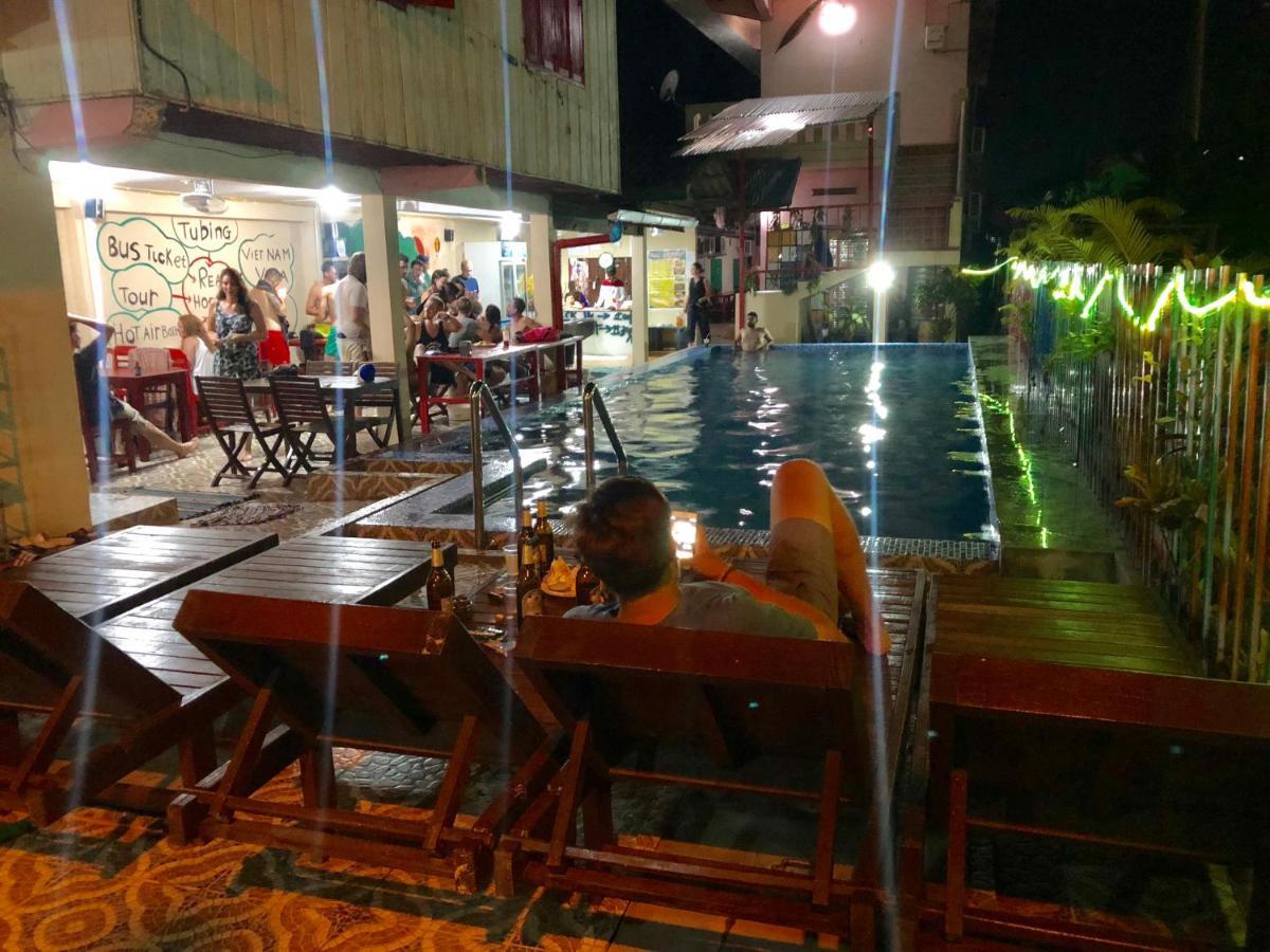 Real Vang Vieng Backpacker Hostel Luaran gambar
