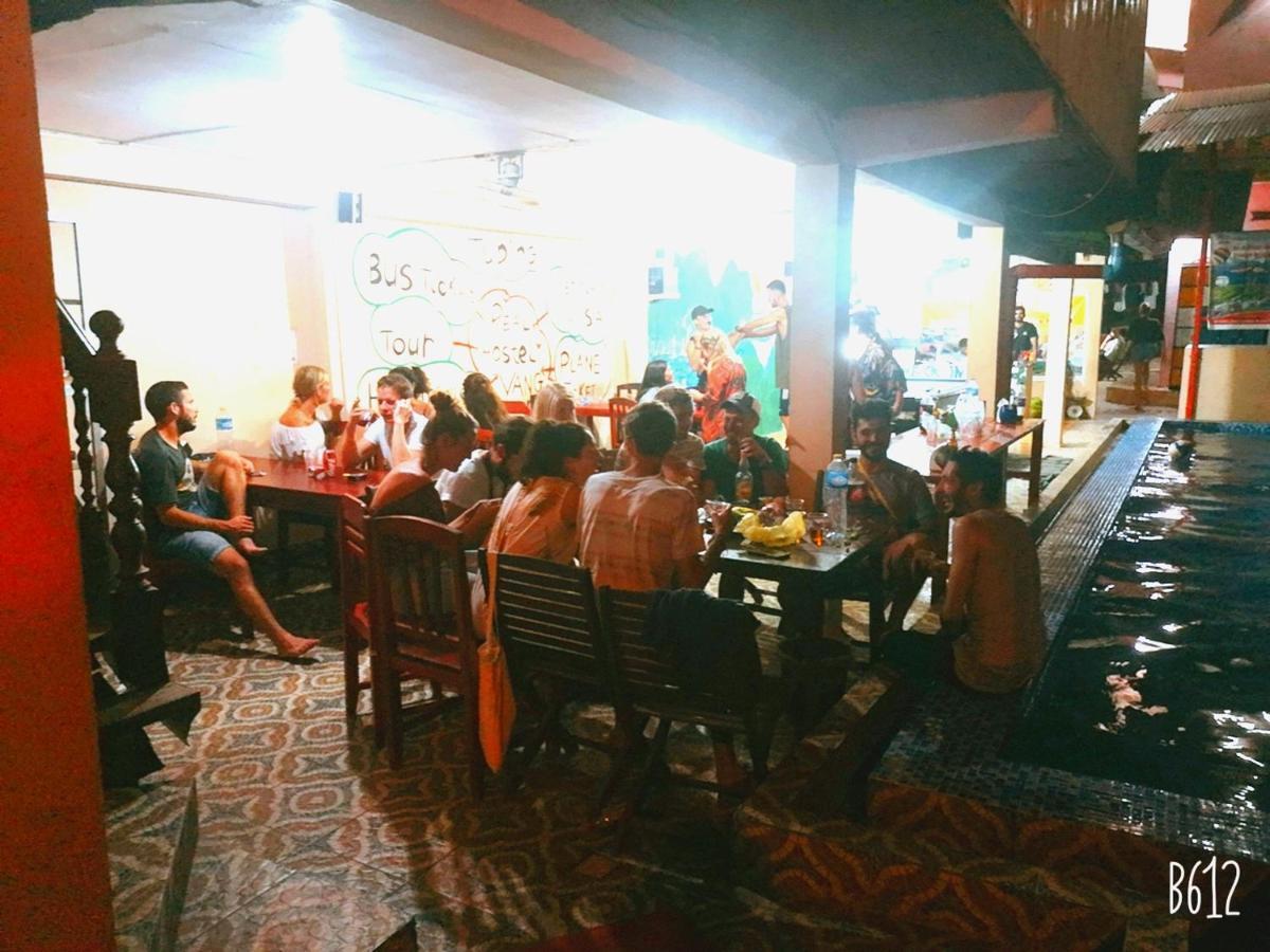 Real Vang Vieng Backpacker Hostel Luaran gambar